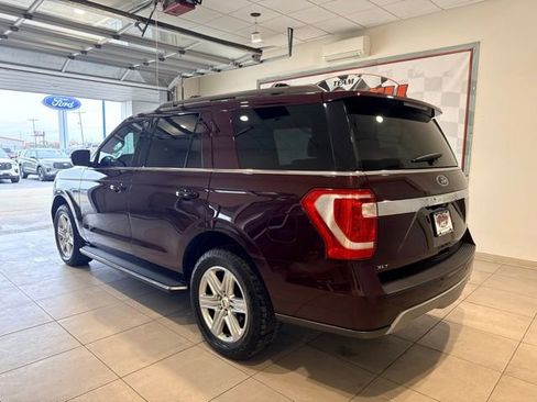 Used 2020 Ford Expedition XLT w/ Equipment Group 202A AWD/4WD image 6