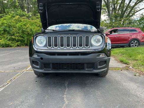 Used 2016 Jeep Renegade Sport w/ Power & Air Group image 16