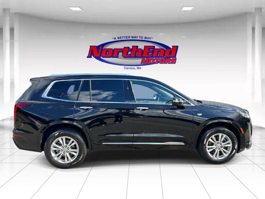Used 2023 Cadillac XT6 Luxury AWD/4WD image 2