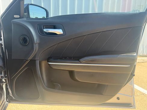 Used 2018 Dodge Charger R/T RWD image 25