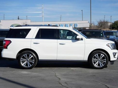 Certified 2021 Ford Expedition Limited image 5