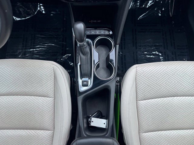 Used 2020 Buick Encore GX Essence w/ Advanced Technology Package AWD/4WD image 25