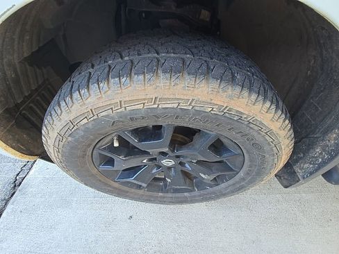 Used 2018 Nissan Frontier SV w/ Value Truck Package image 11