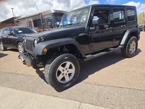 Used 2010 Jeep Wrangler Unlimited Sport AWD/4WD image 3
