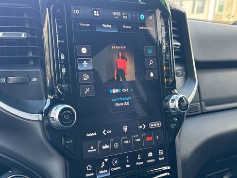 Used 2024 RAM 2500 Big Horn w/ Night Edition image 17