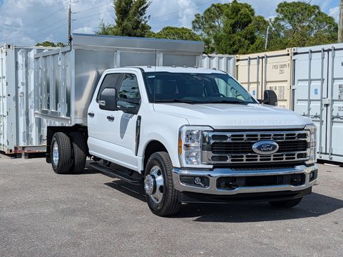 New 2026 Ford F350 XL RWD image 2