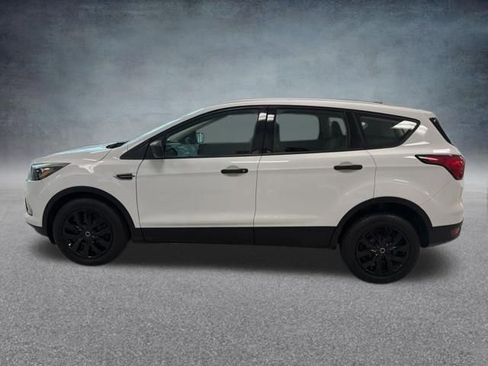 Used 2019 Ford Escape S image 10