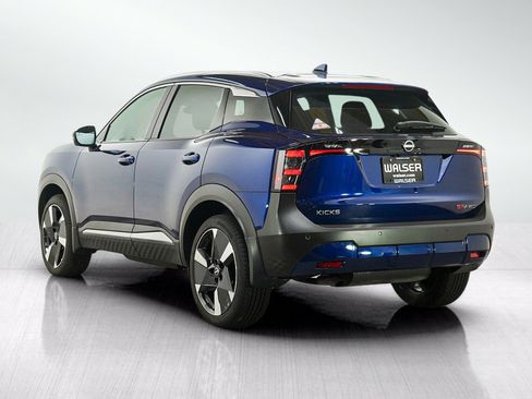 Used 2025 Nissan Kicks SR AWD/4WD image 4