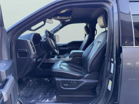 Used 2019 Ford F150 Platinum w/ Equipment Group 701A Luxury image 18