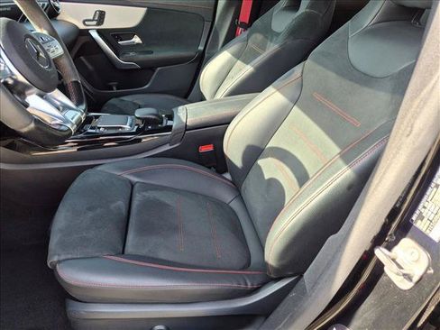 Used 2023 Mercedes-Benz CLA 35 AMG 4MATIC image 15