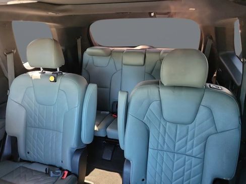 Used 2023 Kia Telluride SX X-Line image 11