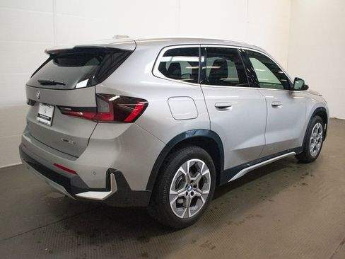 Used 2025 BMW X1 xDrive28i w/ Convenience Package AWD/4WD image 4