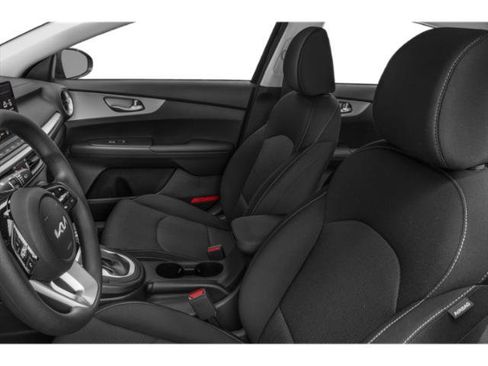 Used 2022 Kia Forte LXS FWD image 12