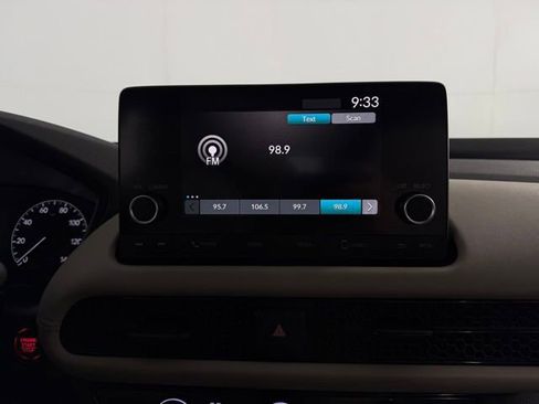 Used 2023 Honda HR-V LX image 21