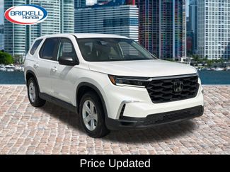 Certified 2023 Honda Pilot LX 360° Tour