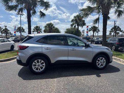 Certified 2024 Ford Escape Active FWD image 5