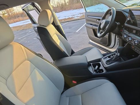 New 2026 Honda CR-V LX image 10