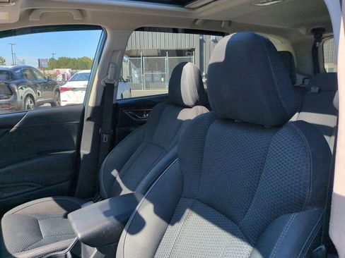 Used 2020 Subaru Forester Premium image 14