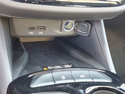 New 2026 Buick Envista Sport Touring w/ Convenience I Package FWD image 23