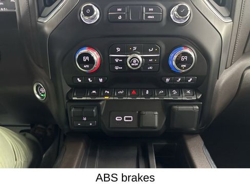 Used 2022 GMC Sierra 1500 Denali w/ Denali Reserve Package AWD/4WD image 44
