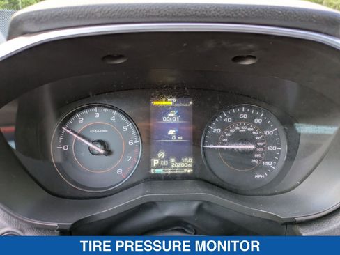 Certified 2022 Subaru Crosstrek 2.0i Premium w/ Moonroof Package image 17