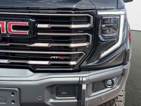New 2026 GMC Sierra 1500 AT4X AWD/4WD image 9