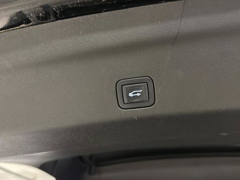 Used 2023 Cadillac Escalade Sport w/ LPO, ONYX Package image 14