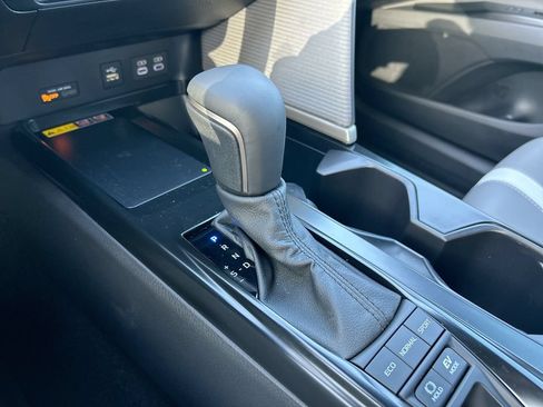 Certified 2026 Toyota Camry SE FWD image 27