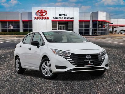 Used 2024 Nissan Versa S w/ Trunk Package