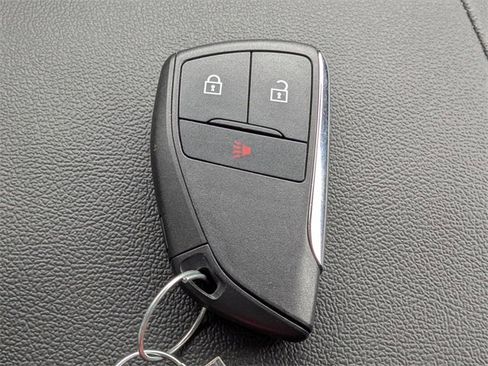 Used 2025 Chevrolet Colorado W/T image 29