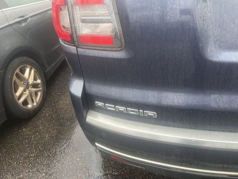 Used 2013 GMC Acadia SLT image 22