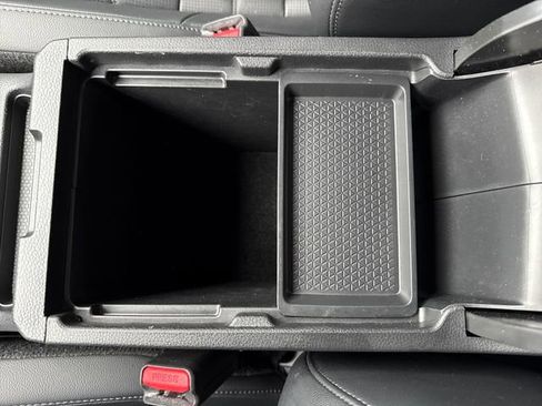 Used 2024 Honda CR-V EX-L image 29