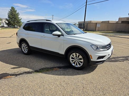 Used 2019 Volkswagen Tiguan SE AWD/4WD image 10