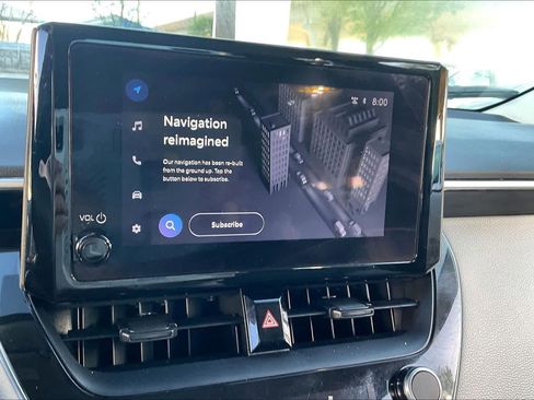 Used 2024 Toyota Corolla LE image 31