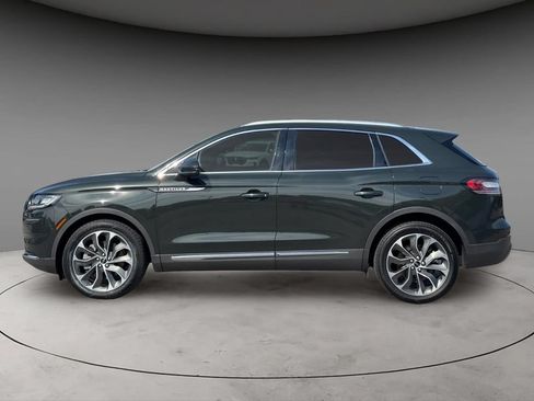 Certified 2022 Lincoln Nautilus Reserve AWD/4WD image 8