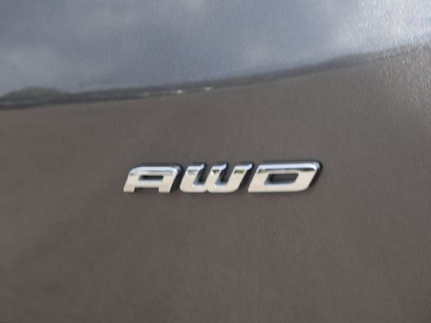 Used 2022 Ford Edge SEL image 17