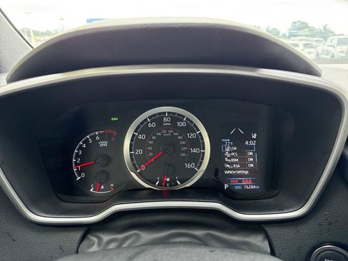 Used 2020 Toyota Corolla SE FWD image 16