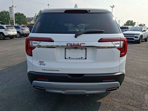 Used 2023 GMC Acadia SLE FWD image 7
