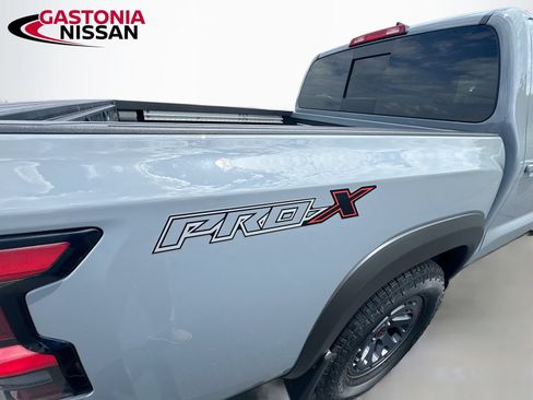 Used 2025 Nissan Frontier Pro-X w/ Pro Convenience Package RWD image 37