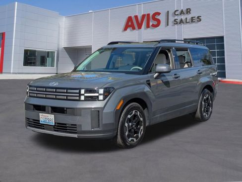 Used 2025 Hyundai Santa Fe SEL image 1