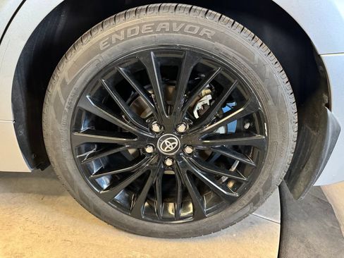 Used 2020 Toyota Camry SE AWD/4WD image 25