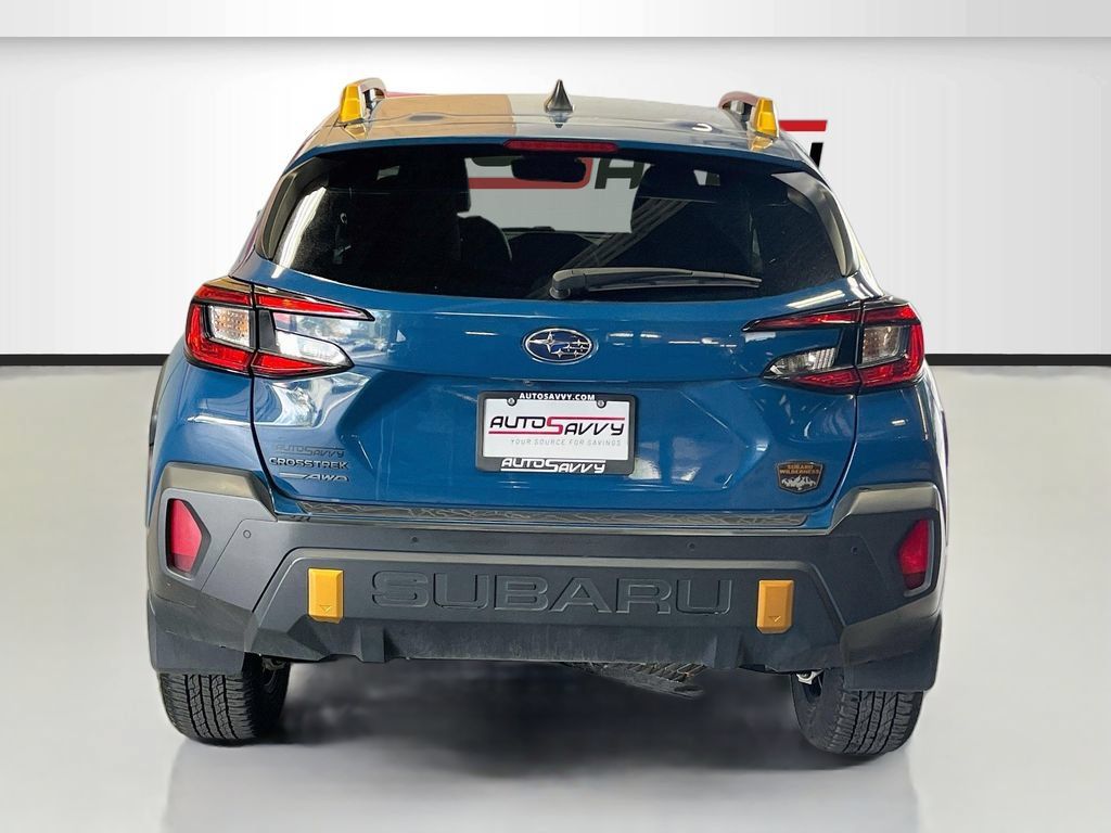 Used 2024 Subaru Crosstrek 2.5i Wilderness w/ Crosstrek Mirror Package AWD/4WD image 7