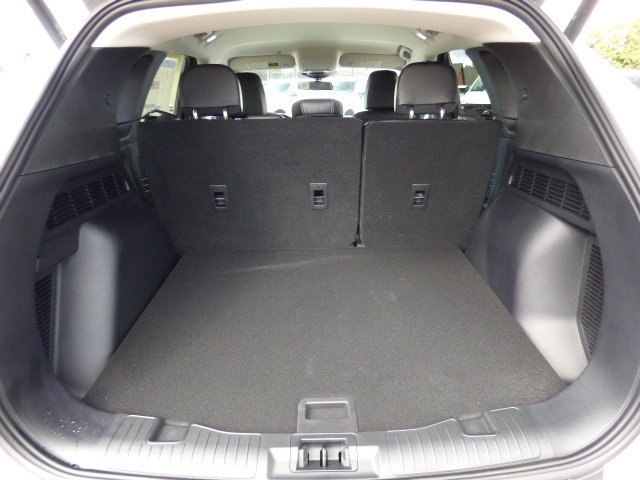 New 2025 Ford Escape SE FWD image 17
