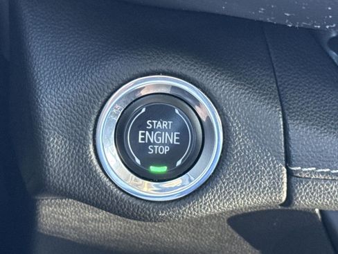Used 2022 Buick Envision Essence w/ Sport Touring Package AWD/4WD image 22