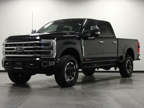 Used 2024 Ford F250 Platinum w/ Tremor Off-Road Package AWD/4WD image 8