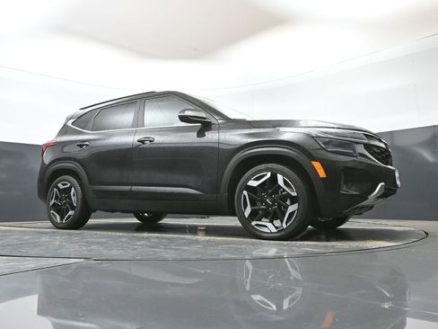 Used 2024 Kia Seltos SX w/ SX Sunroof Package AWD/4WD image 51