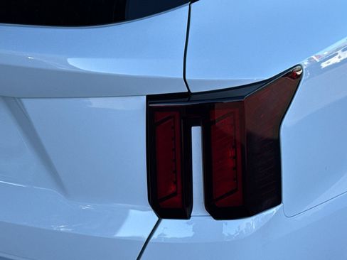 New 2026 Kia Sorento LX image 31