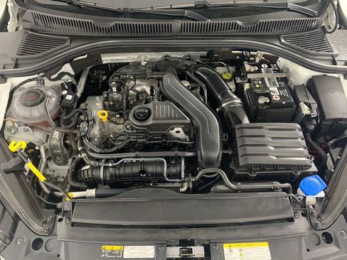 Used 2023 Volkswagen Jetta SE image 11