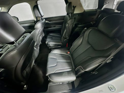 Used 2023 Hyundai Palisade SEL w/ Premium Package image 29