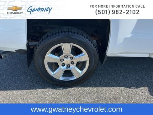 Used 2015 Chevrolet Silverado 1500 LT w/ LT Convenience Package image 11